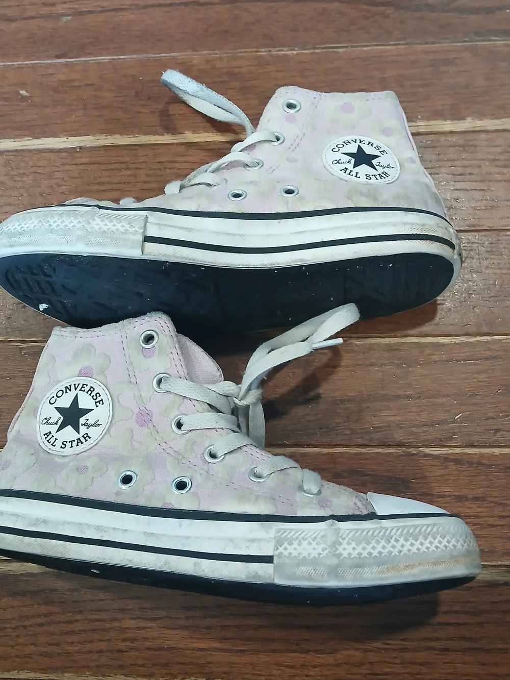 Converse Kids' High-Top Sneakers in Light Pink And Purple Floral Fuzzy Sz 11.5